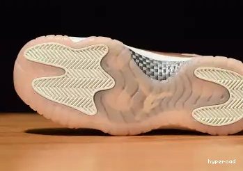 Hyperoad ROSE GOLD 11 - JORDAN RETRO (W) LOW 0616